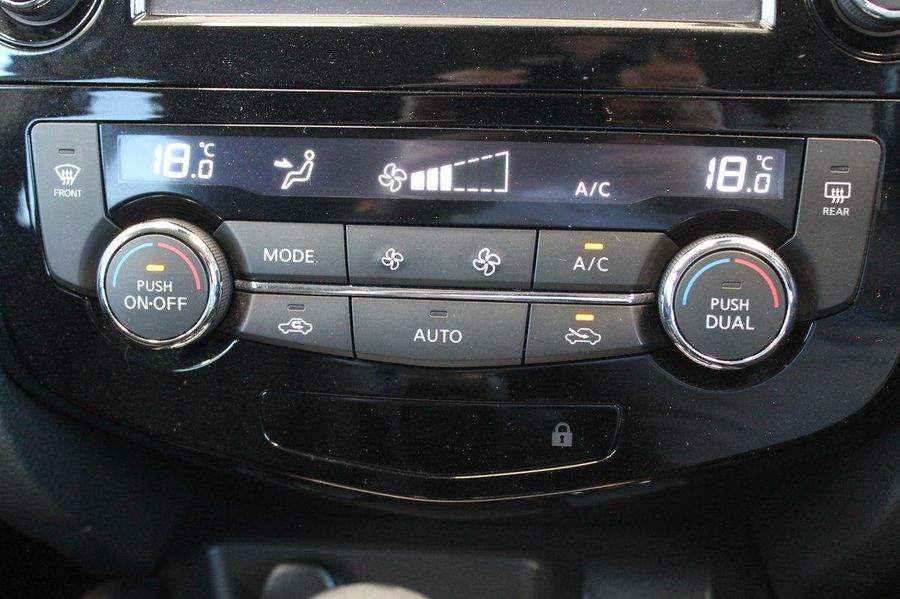 2015 Nissan QASHQAI Ti J11 Auto Photo 17