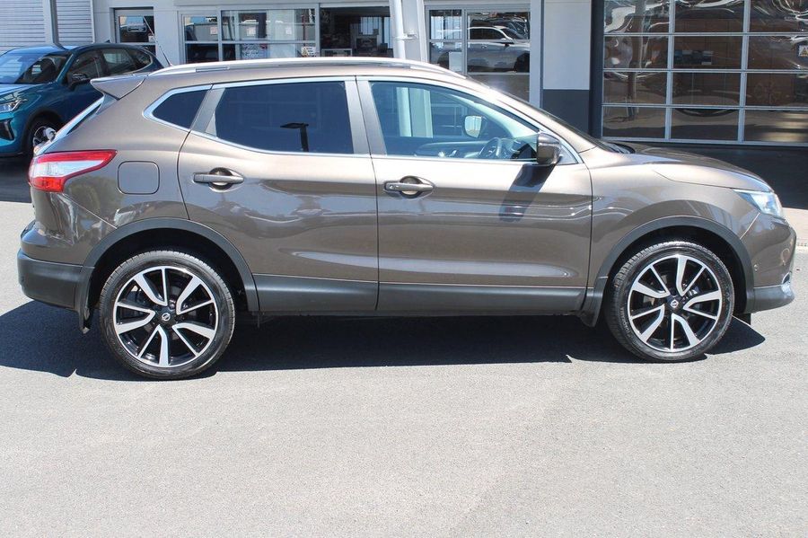 2015 Nissan QASHQAI Ti J11 Auto Photo 8